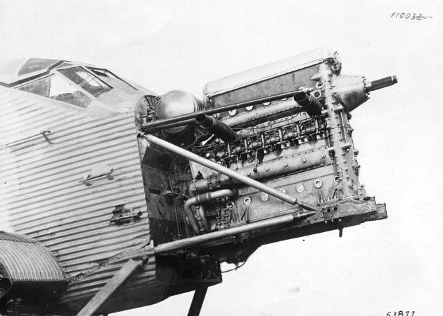 Junkers F-24